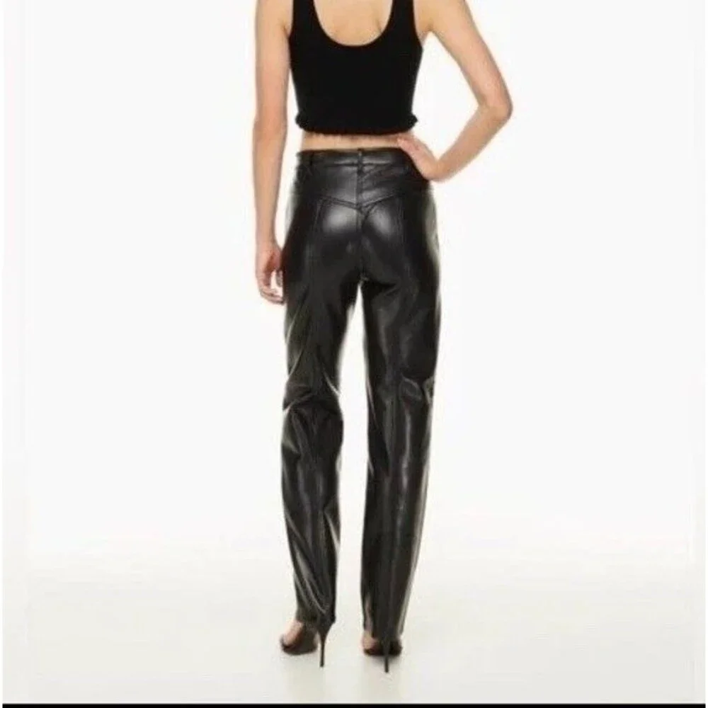 Aritzia Wilfred Black Rebel Pant Vegan Leather Straight Leg Pants Size 6‎ 224​
